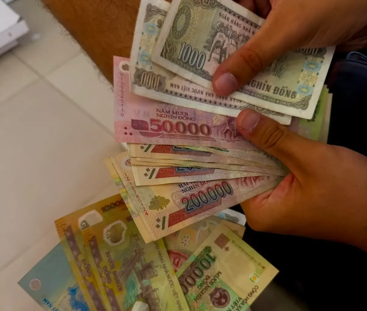 Billets de dong vietnamien