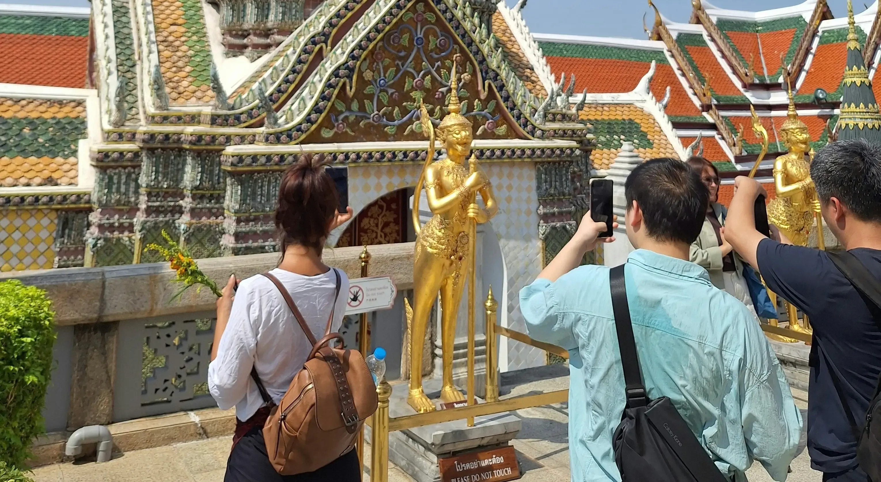 Arnaque des Excursions Falsifiées à Phuket