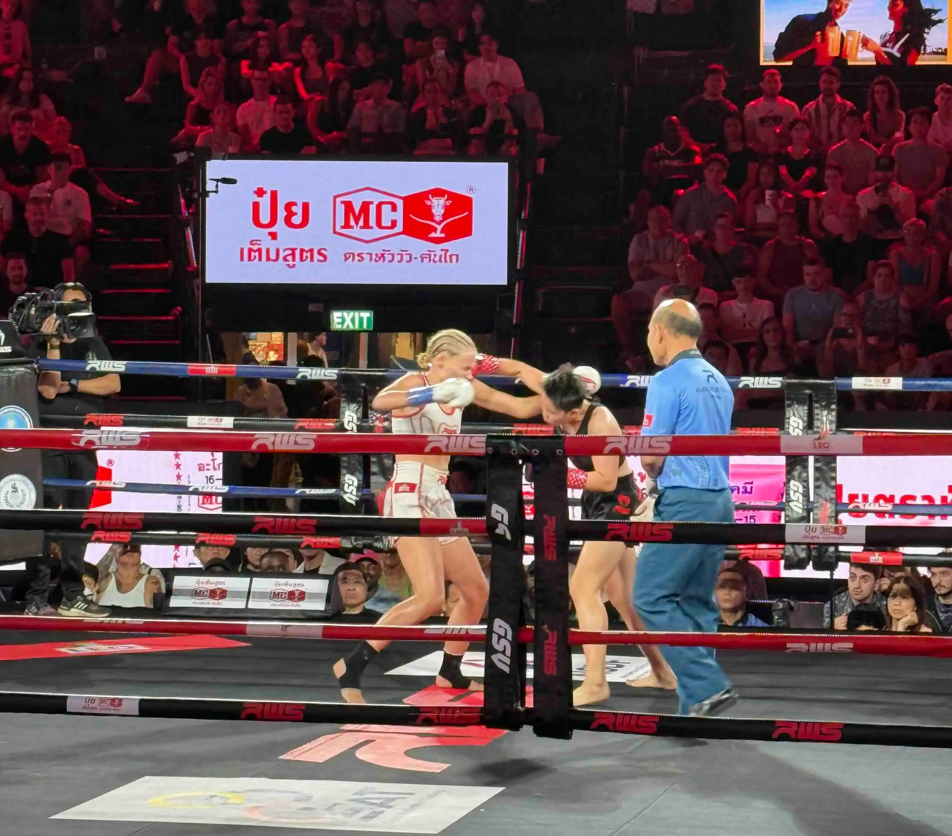 Muay Thai fight in Bangkok