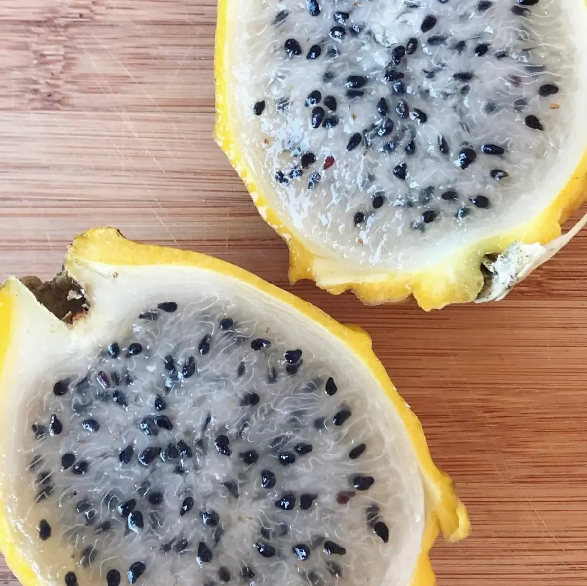 Pitaya jaune, fruit sucré de Colombie