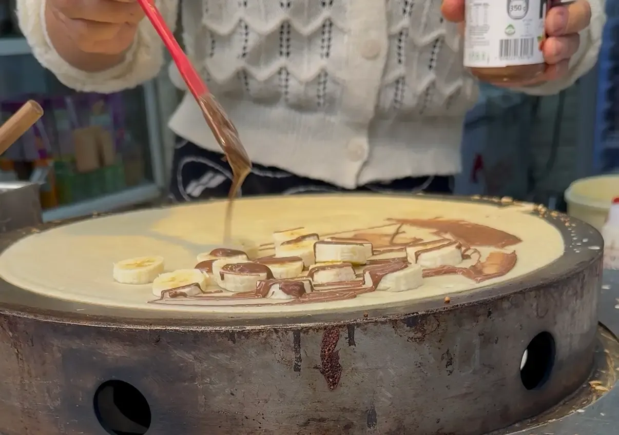 Sweet crepes in Hanoi